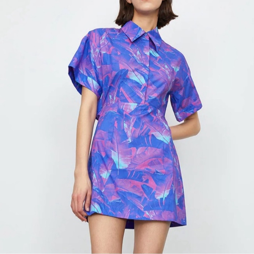 NWT Urban Revivo adorable dress size Large